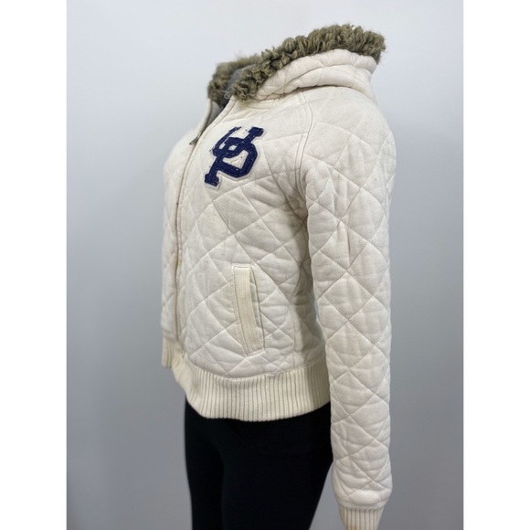 PINK Victoria’s Secret Quilted Thermal Jacket - Picture 3 of 7